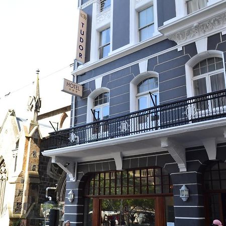 Tudor Hotel ケープタウン エクステリア 写真